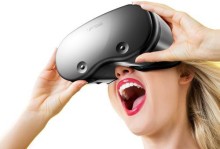 探索VR眼镜的无限可能性（体验虚拟现实世界的创新科技）