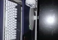 老板电脑关了灯还亮着开不了机,老板遭遇的神秘故障之谜